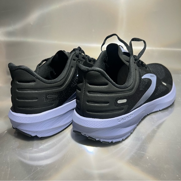 BROOKS Launch 9. Size W US10.5. Brand New. Running Shoes. Without Box - Picture 4 of 12